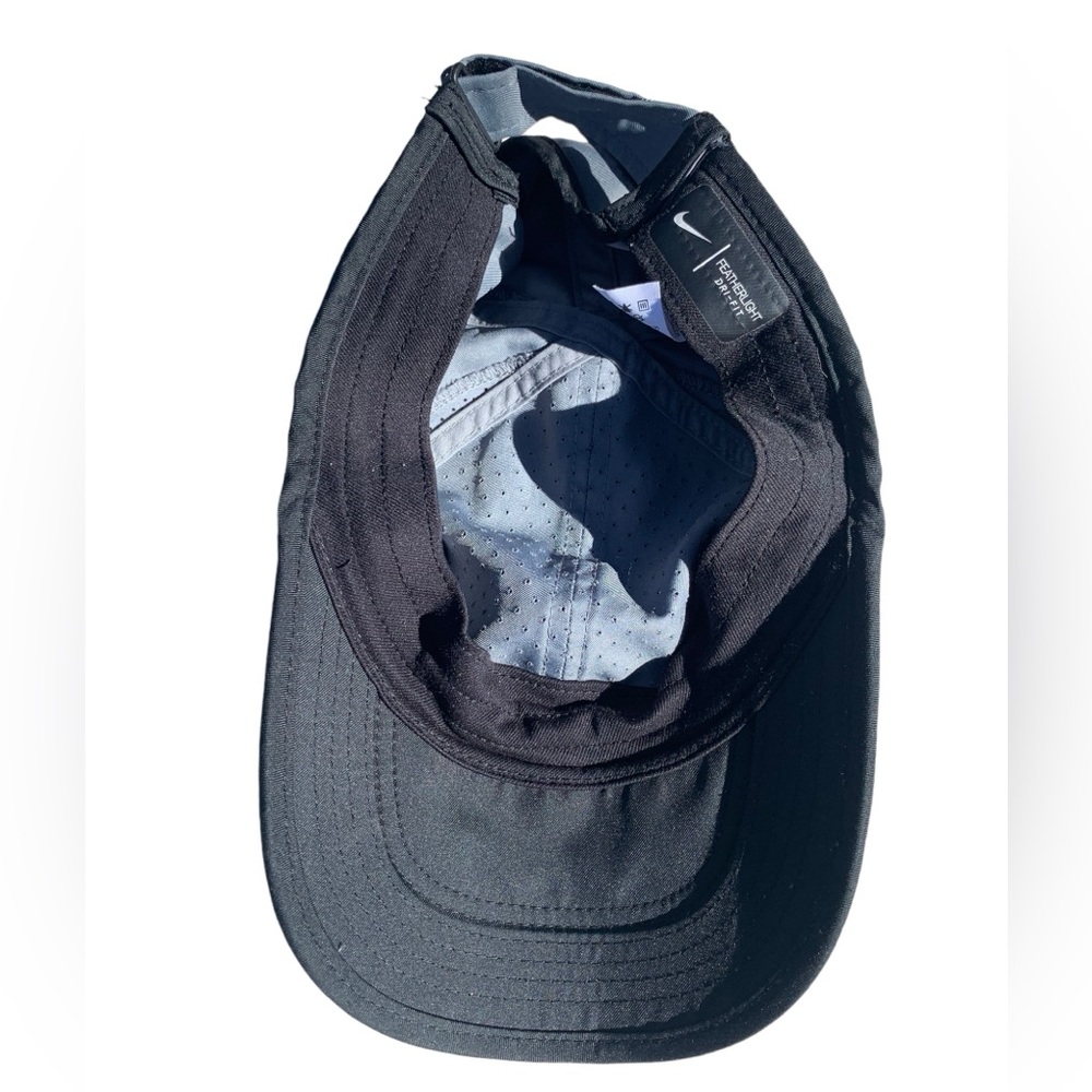 Nike Dri-Fit Cap 🧢 - Picture 2 of 3